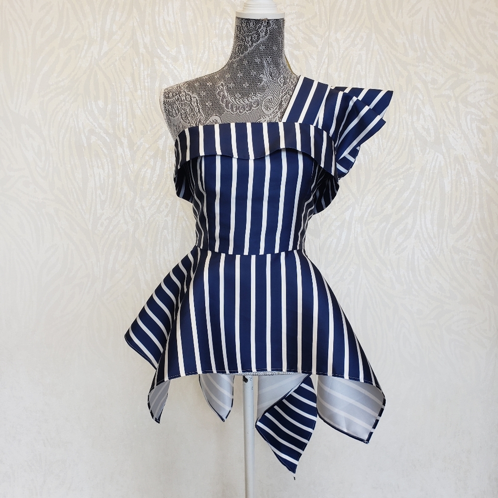 NAVY AND WHITE PEPLUM STYLE TOP
